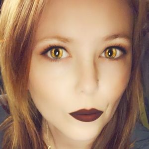 Meet your Posher, Staci